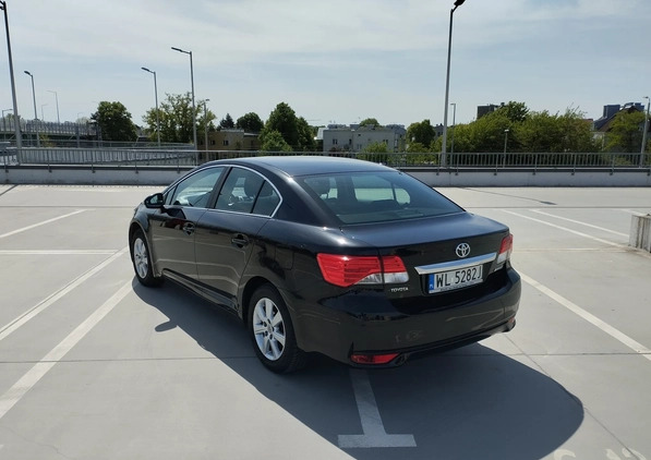 Toyota Avensis cena 43900 przebieg: 182650, rok produkcji 2014 z Legionowo małe 191